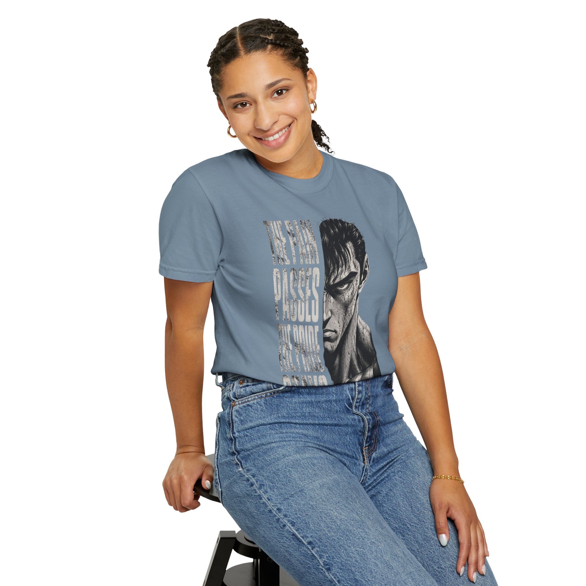 The Pain Passes Motivational T-Shirt