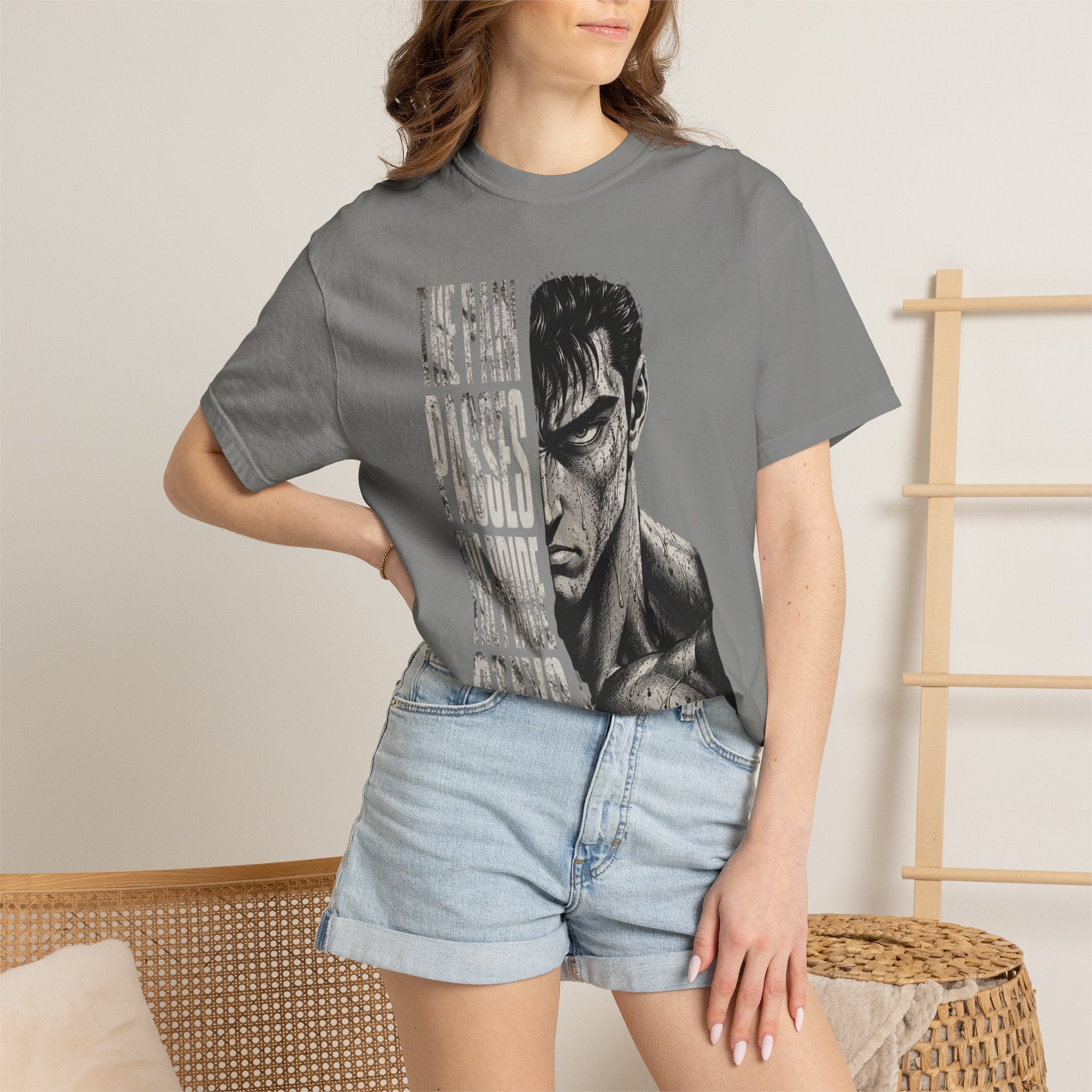 The Pain Passes Motivational T-Shirt